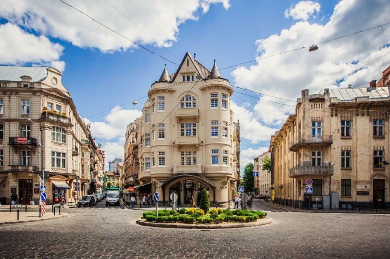 Апартаменти Для Пари В Центральній Частині Львова ภายนอก รูปภาพ